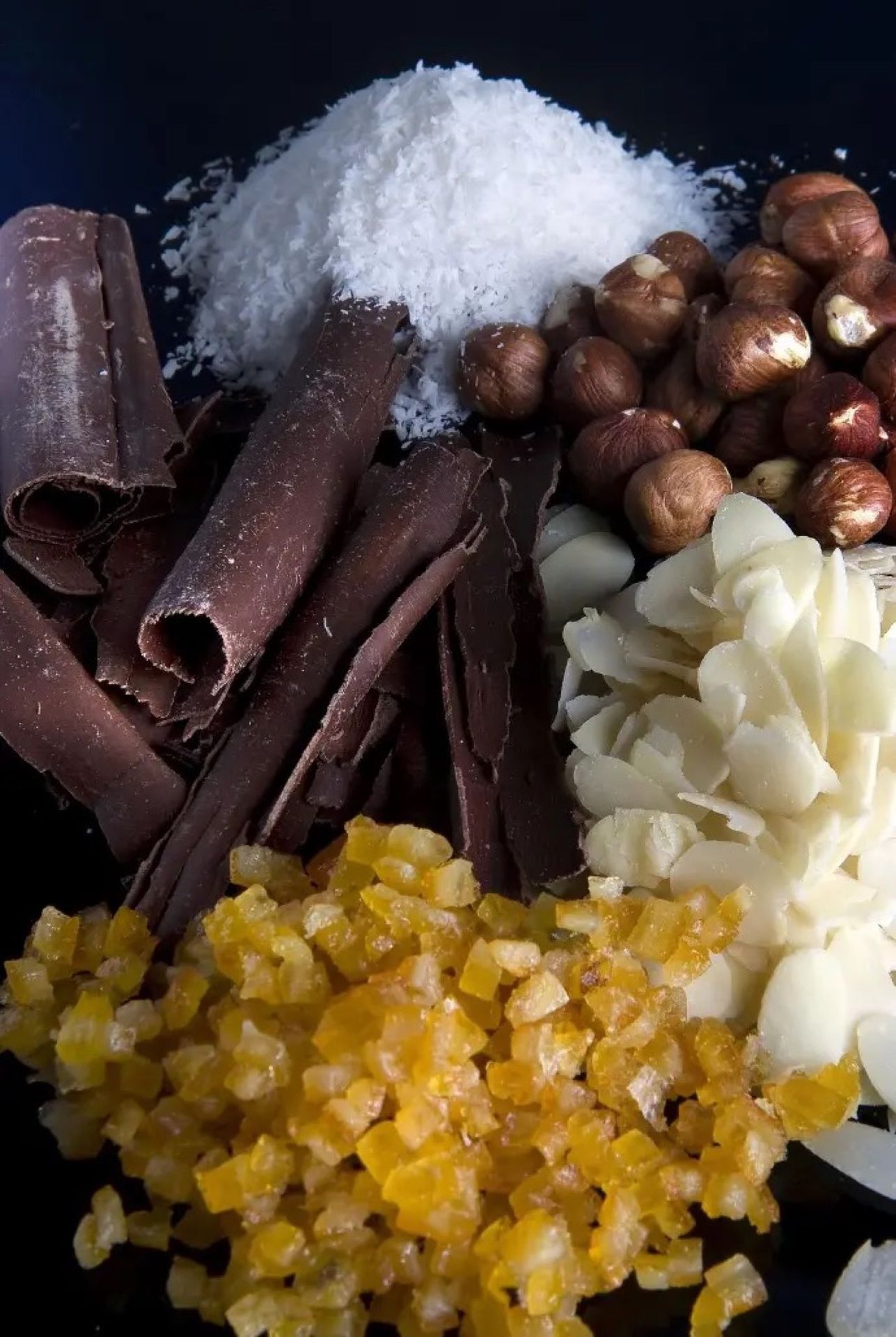 Stockage de matières premières de confiserie : massepain, brésilienne et fruits confits